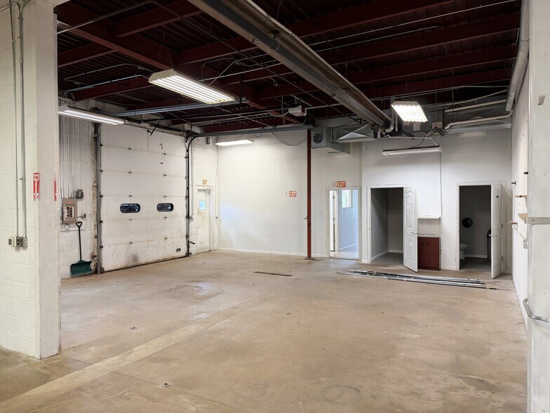 More Photos Of 624 Washington St, Brainerd Office For Sale