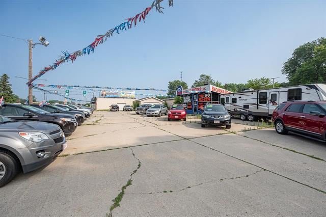 More Photos Of 1006 Velp Ave, Green Bay Freestanding For Sale