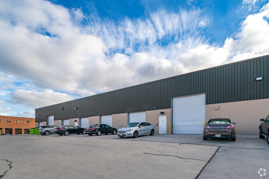 More Photos Of 2200 E College Ave, Cudahy Unknown For Lease