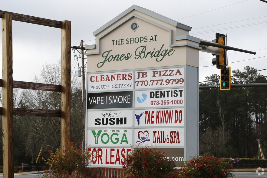 More Photos Of 9950 Jones Bridge Rd, Alpharetta Storefront For Lease