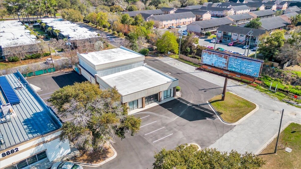 More Photos Of 8890 Abercorn St, Savannah Storefront Retail Office For Sale