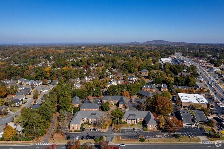 More Photos Of 1855 Piedmont Rd, Marietta Unknown For Lease