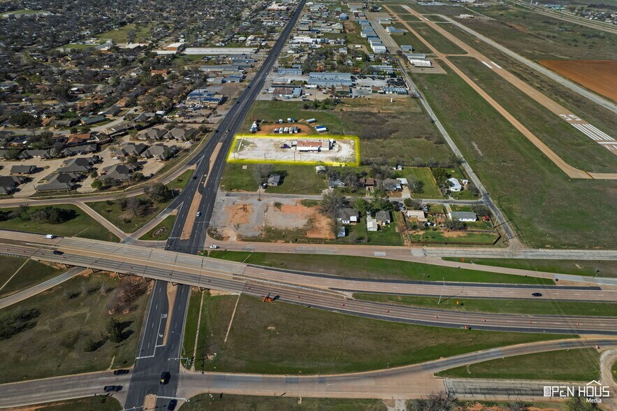 More Photos Of 5029 Old Jacksboro Hwy, Wichita Falls Specialty For Lease