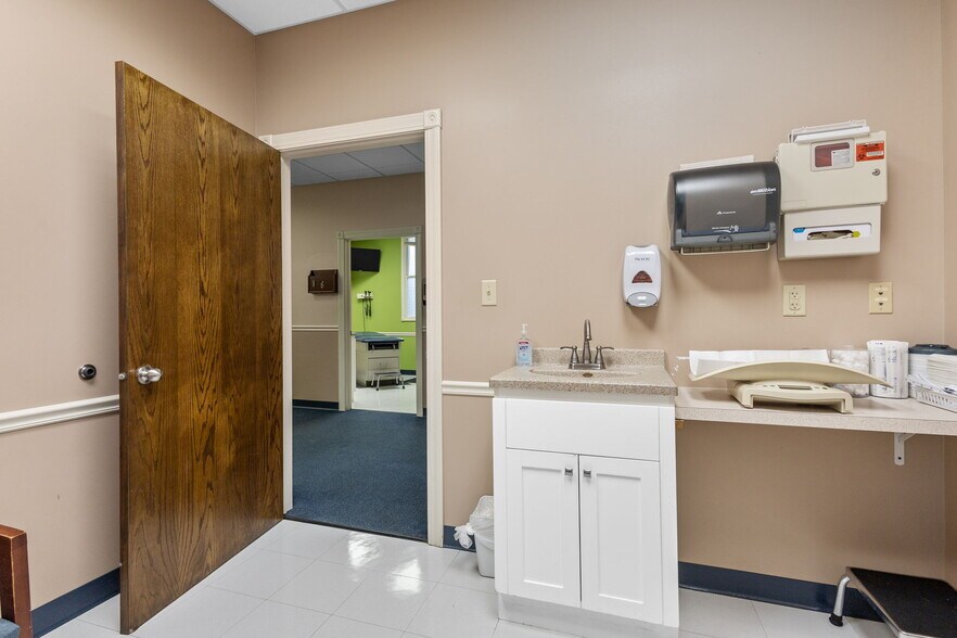 More Photos Of 9856 W CR 400 N, Michigan City Medical For Sale