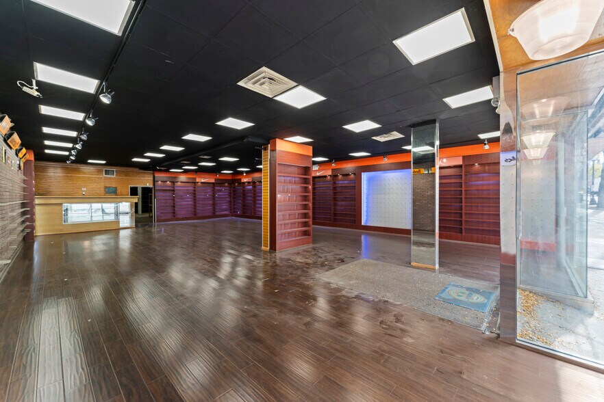 More Photos Of 65 S 4th Ave, Mount Vernon Storefront For Sale