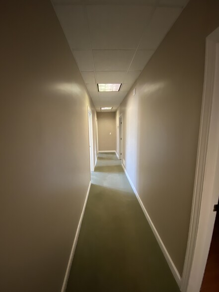 More Photos Of 131-137 Keveling Dr, Saline Medical For Sale