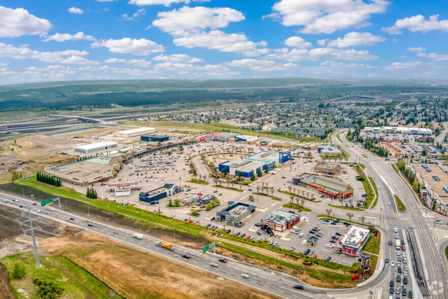 More Photos Of 165 Stewart Grn SW, Calgary Unknown For Lease