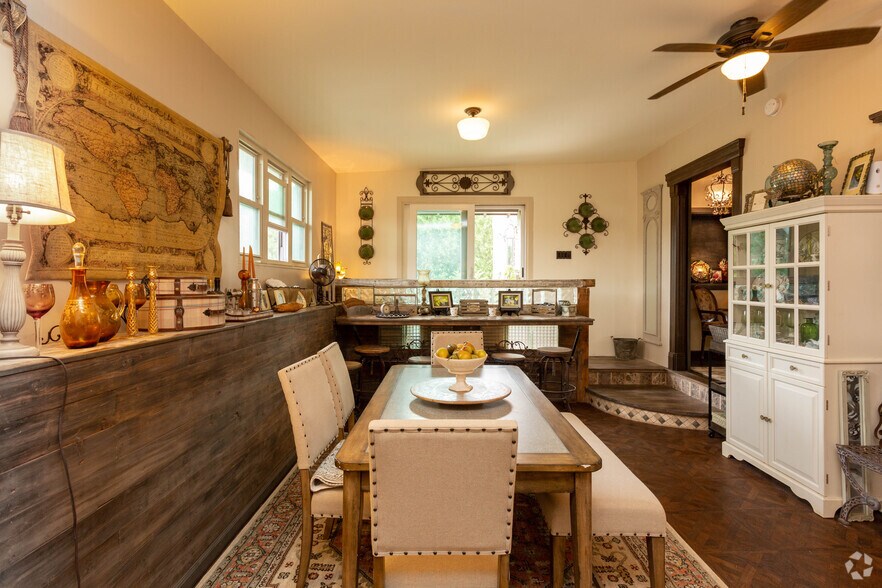 More Photos Of 26 Main St, Oneonta Restaurant For Sale