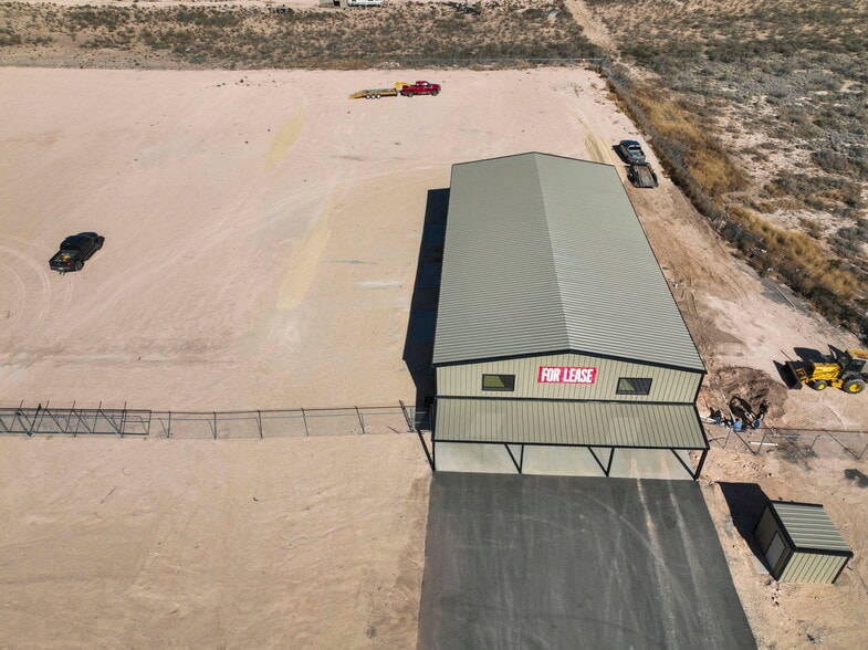 More Photos Of 14010 W Silver Fox Trl, Odessa Warehouse For Sale