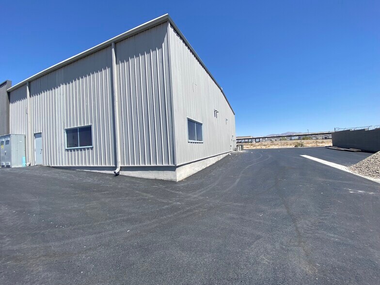 More Photos Of 4522 N Lamb Blvd, Las Vegas Manufacturing For Sale