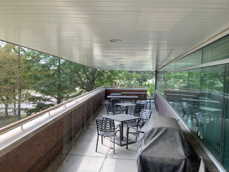 More Photos Of 4501 S 86th St, Lincoln Office For Lease