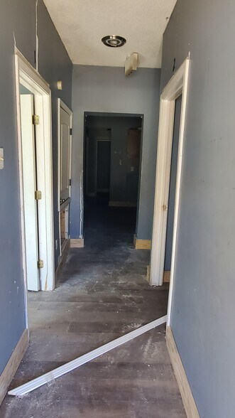 More Photos Of 3132 Park Ave, Memphis Daycare Center For Sale