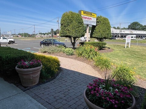 More Photos Of 430 Us Highway 46, Fairfield Freestanding For Lease