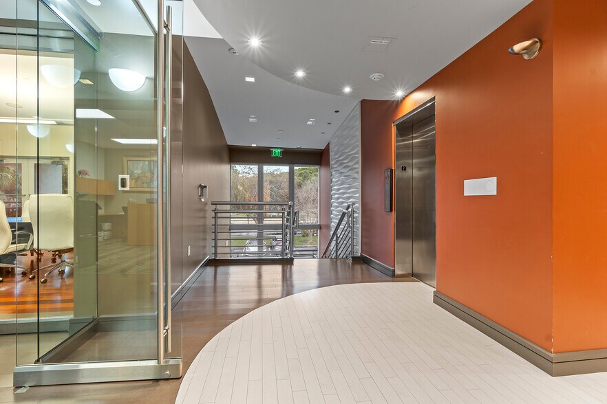 More Photos Of 1380 N University Dr, Plantation Medical For Sale