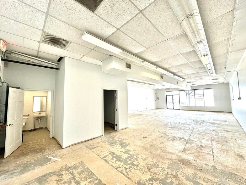 More Photos Of 1501 81st Ave, Merrillville Unknown For Sale