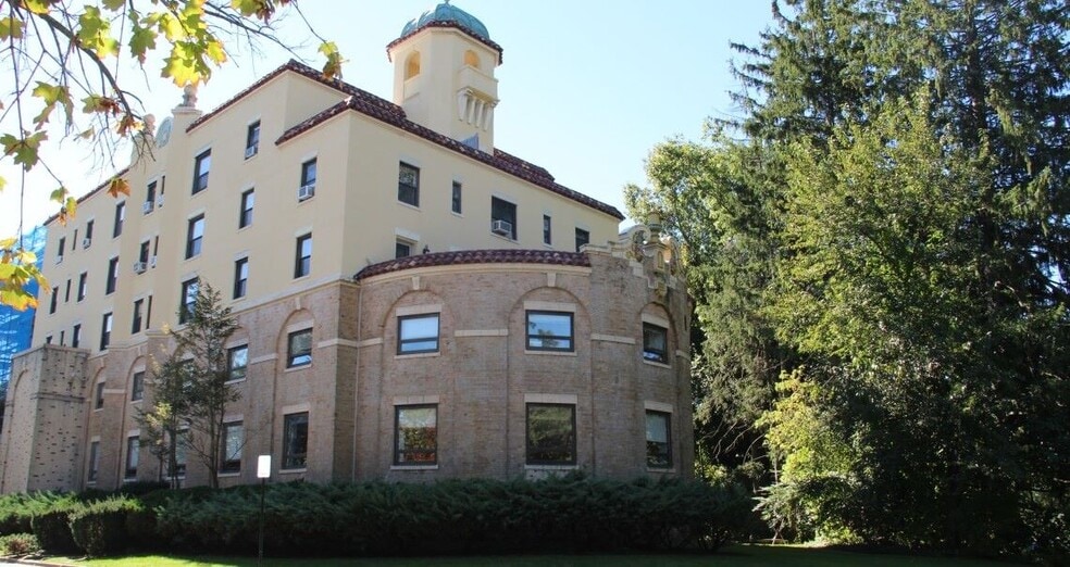 More Photos Of 1 Elm St, Tuckahoe Office For Sale