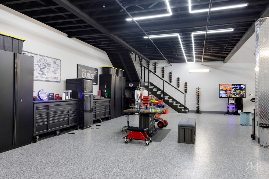 More Photos Of 1435 FM 1463 Rd, Katy Showroom For Sale