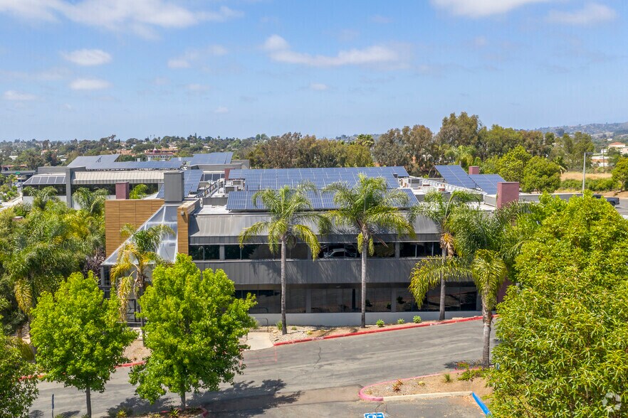 More Photos Of 410 S Melrose Dr, Vista Office For Lease