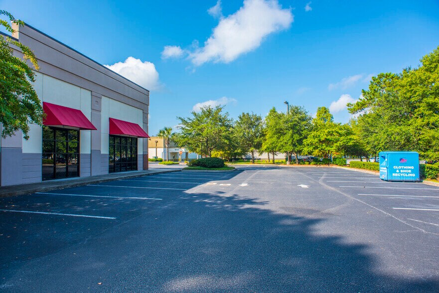 More Photos Of 1954 Ashley River Rd, Charleston Unknown For Lease