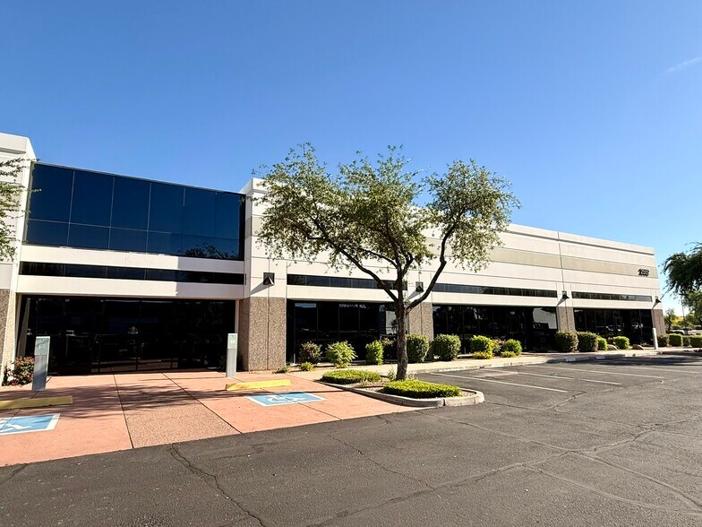 Primary Photo Of 2552 W Erie Dr, Tempe Unknown For Lease