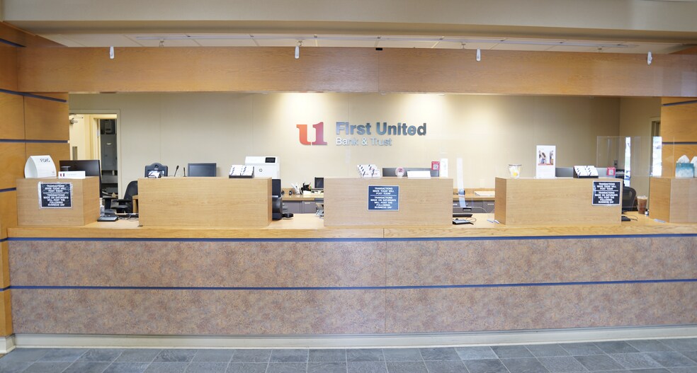 More Photos Of 102 Baughmans Ln, Frederick General Retail For Sale