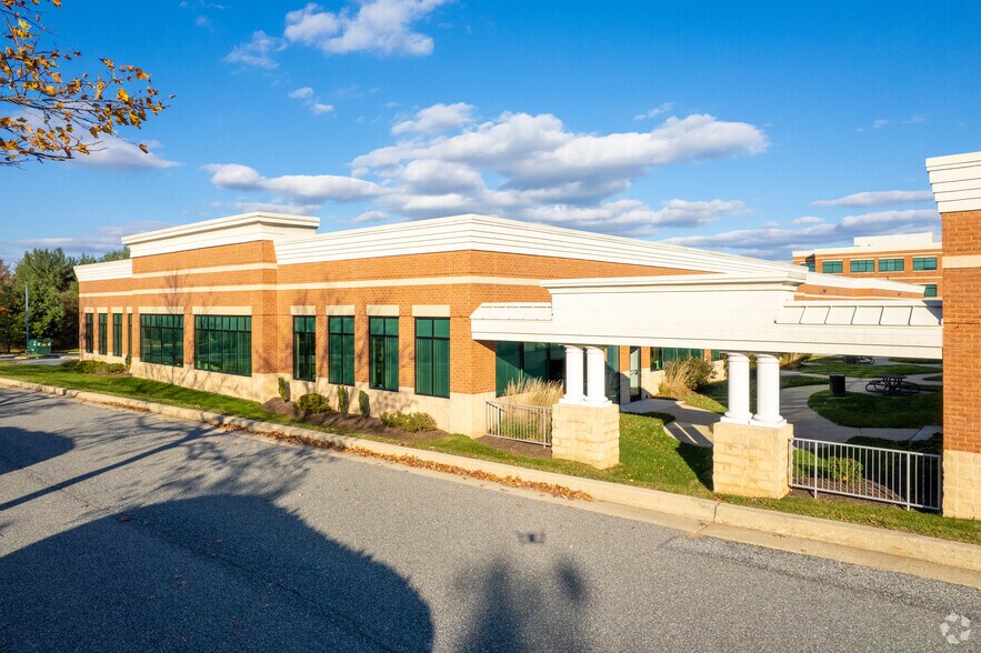 More Photos Of 952 Ridgebrook Rd, Sparks Office For Lease