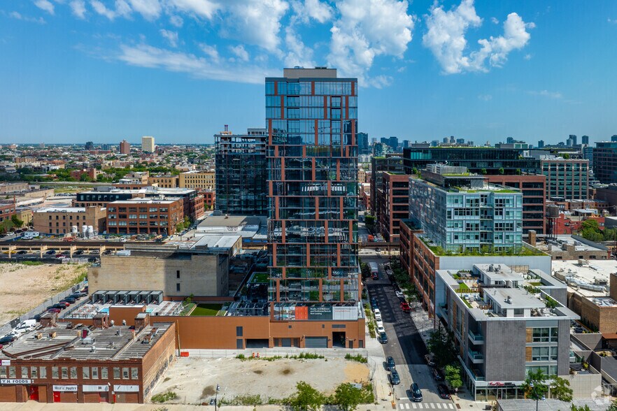 More Photos Of 161 N May St, Chicago Apartments For Lease