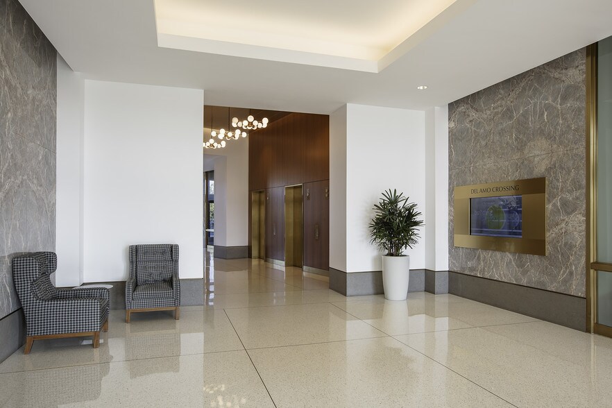 More Photos Of 21515 Hawthorne Blvd, Torrance Office For Sale