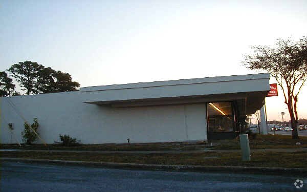 More Photos Of 3991 Park Blvd, Pinellas Park Auto Repair For Sale