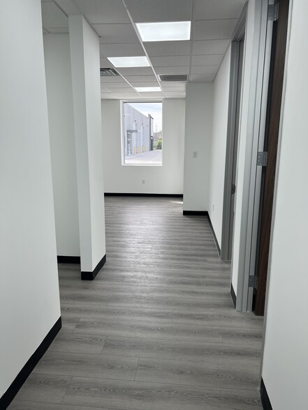 More Photos Of 19956 Franz Rd, Katy Warehouse For Lease