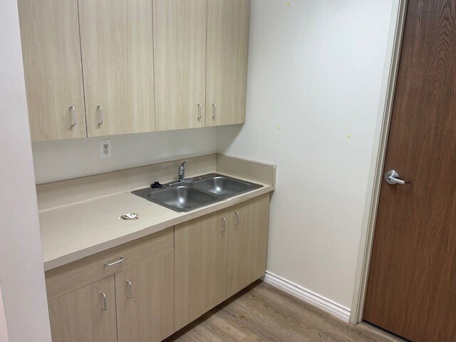 More Photos Of 1641 S Rose Ave, Oxnard Warehouse For Lease