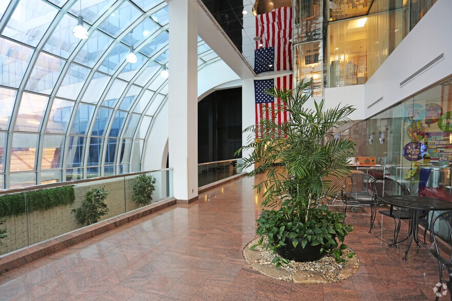 More Photos Of 200 Old Country Rd, Mineola Medical For Lease