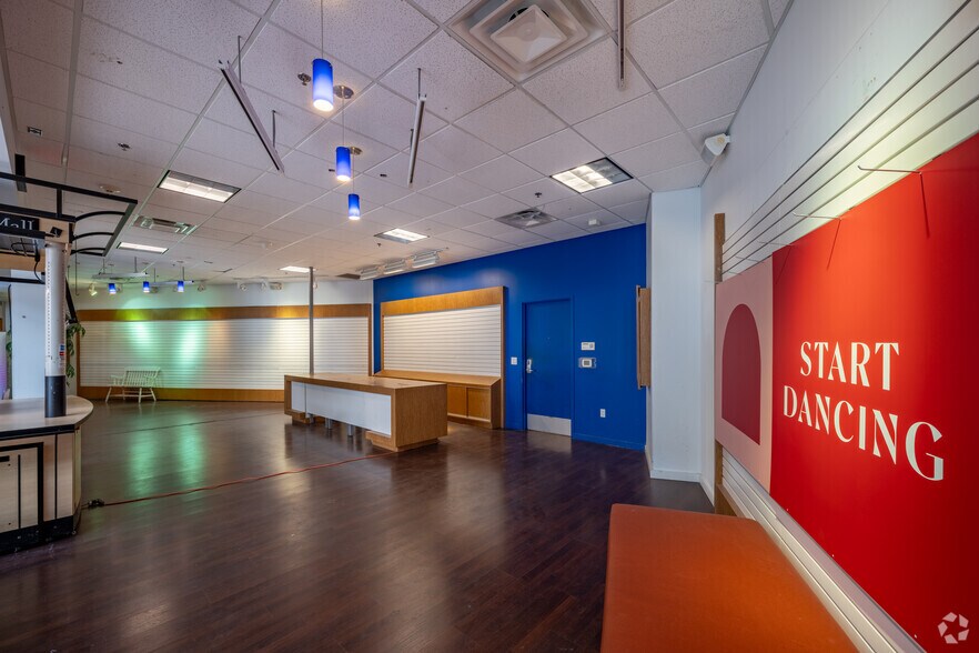 More Photos Of 4800 Golf Rd, Eau Claire Unknown For Lease