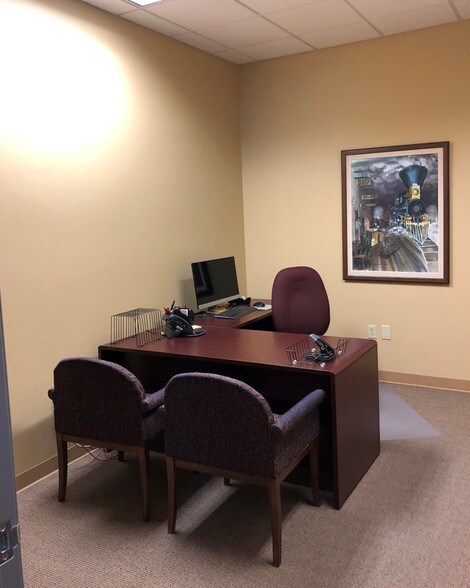 More Photos Of 990 Reserve Dr, Roseville Coworking Space