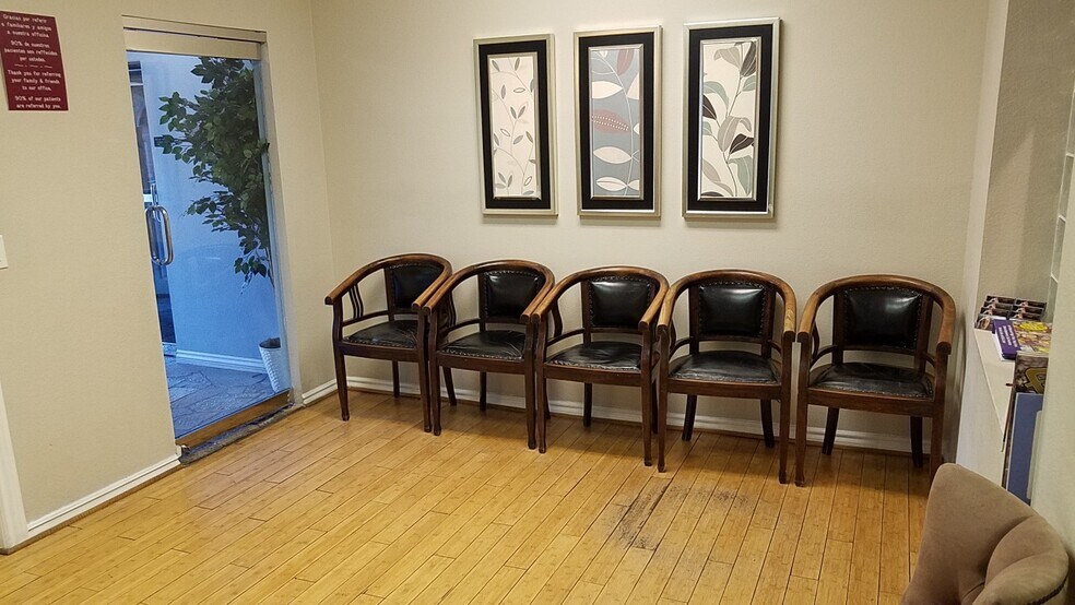 More Photos Of 1380 E Sahara Ave, Las Vegas Medical For Sale