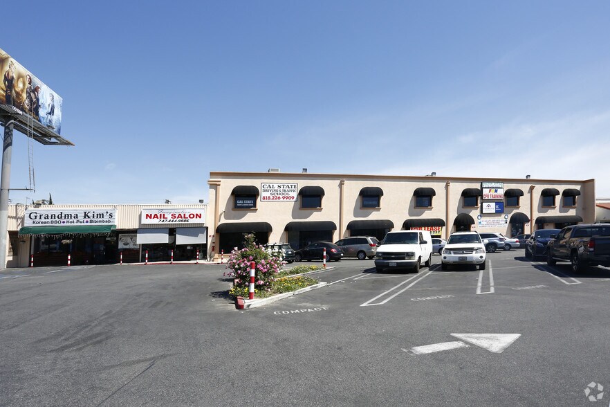 Primary Photo Of 8372 Topanga Canyon Blvd, Los Angeles Unknown For Lease