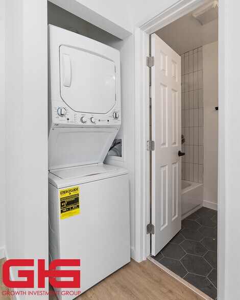 More Photos Of 411-417 N Euclid Ave, Pasadena Apartments For Sale