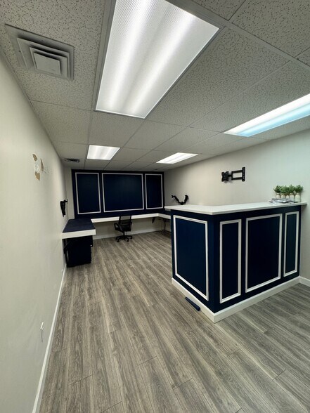 More Photos Of 499 Jericho Tpke, Mineola Office For Lease