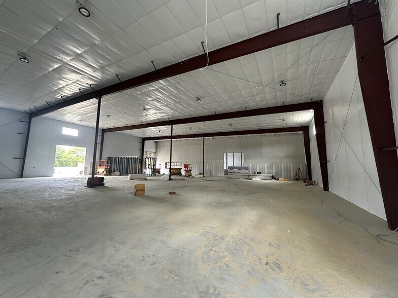 More Photos Of 155 Innovation Way, New Bern Warehouse For Lease