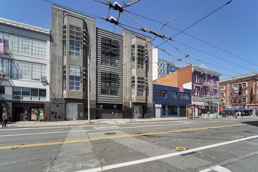 More Photos Of 1328 Mission St, San Francisco Loft Creative Space For Lease