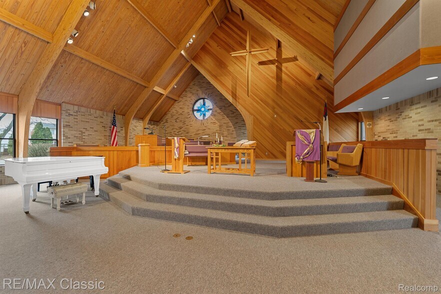 More Photos Of 26701 Joy Rd, Dearborn Heights Religious Facility For Sale