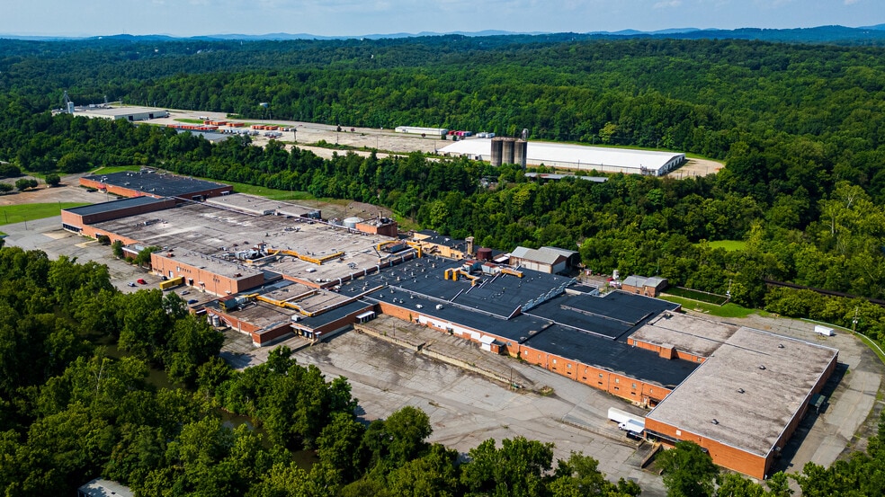 More Photos Of 1 Walker Rd, Martinsville Manufacturing For Lease