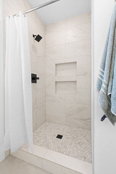 More Photos Of 4401 El Camino Ave, Sacramento Apartments For Sale