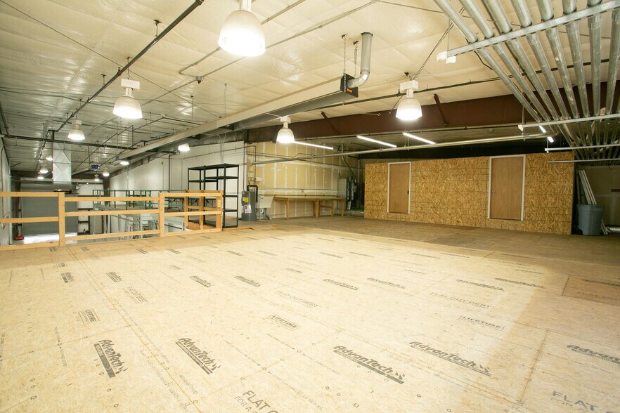 More Photos Of 11811 Upham St, Broomfield Warehouse For Lease