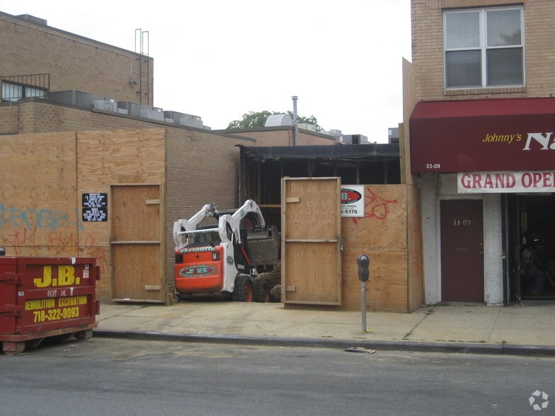 More Photos Of 33-05 Francis Lewis Blvd, Flushing Storefront For Lease