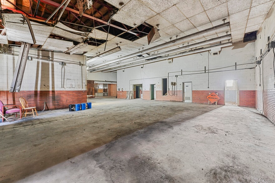 More Photos Of 16144 Market St, Channelview Manufacturing For Sale