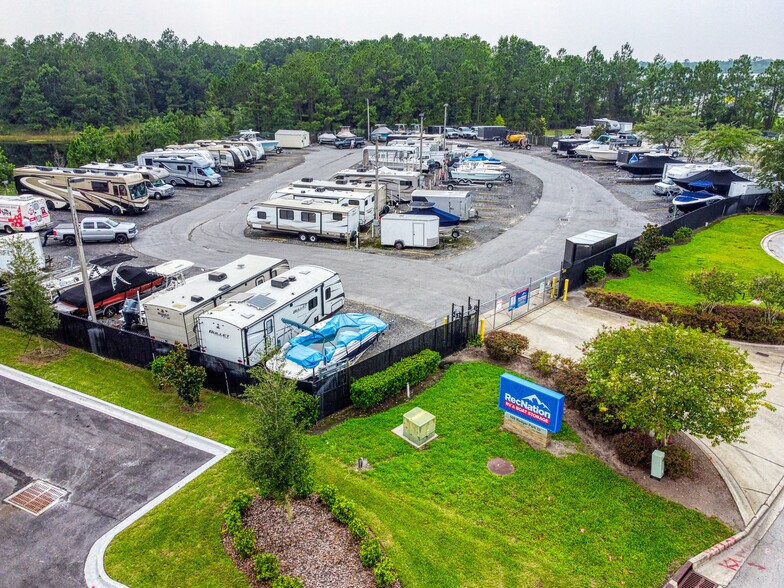 More Photos Of 109 Badger Park Dr, Saint Johns Land For Lease