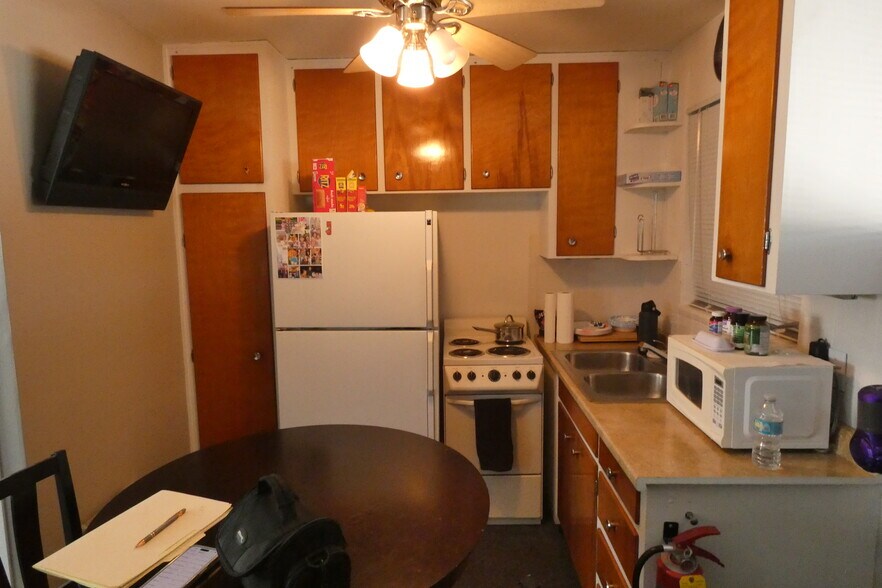 More Photos Of 5621 Central Ave, Saint Petersburg Medical For Sale