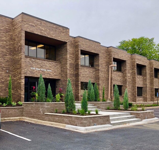 More Photos Of 6110 Blue Circle Dr, Minnetonka Office For Lease