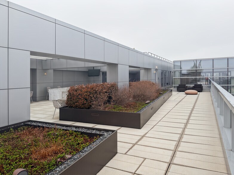 Primary Photo Of 600 Massachusetts Ave NW, Washington Coworking Space